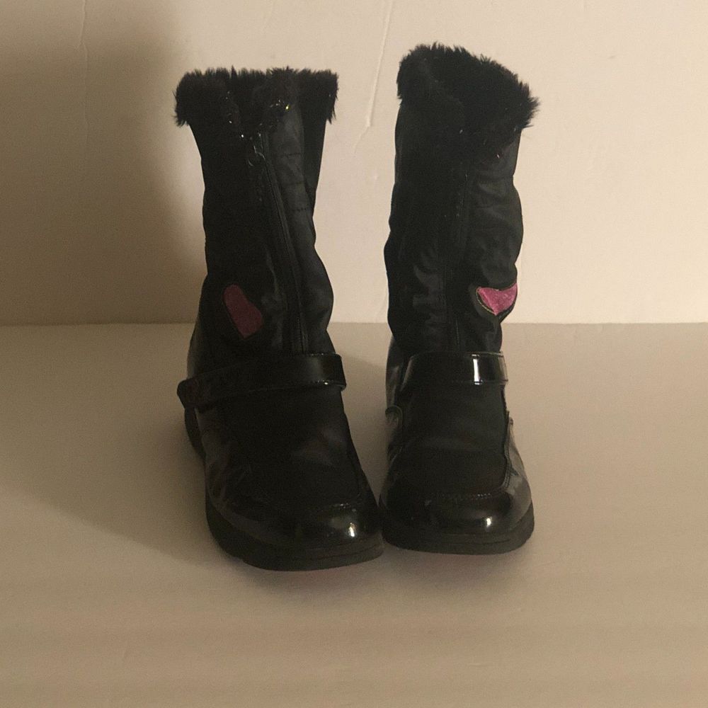 Tote's Girls Black and Pink Boots With Hearts Size 5